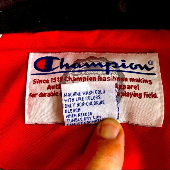 Ladies Champion Sports Jacket Red & Black size M Athletic Wear full front Zipper - Picture 5 of 5